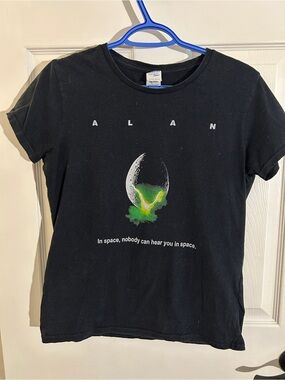 “IN SPACE, NOBODY CAN HEAR YOU IN SPACE” - ALAN